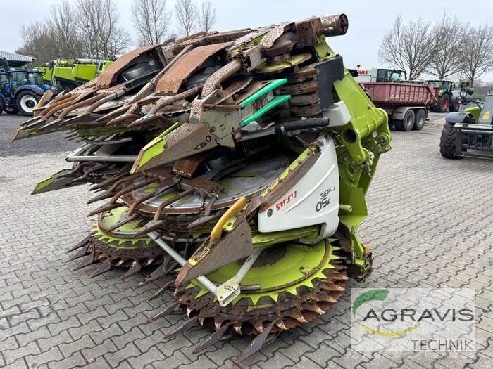 CLAAS ORBIS 750 自走式フォレージハーベスターアクセサリー・アタッチメント