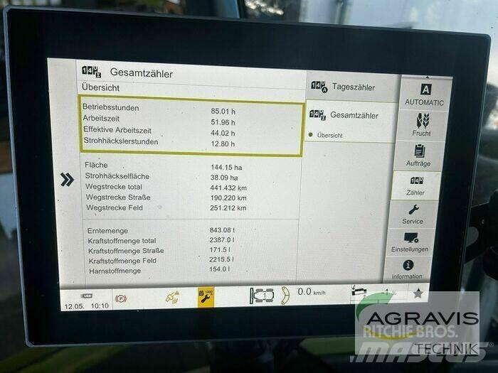 CLAAS TRION 650 コンバイン