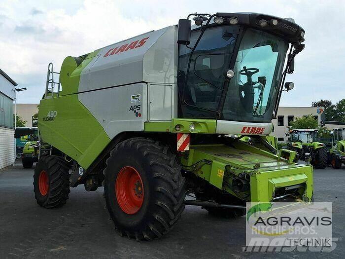 CLAAS TUCANO 430 コンバイン