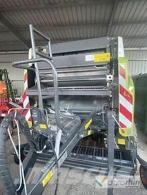 CLAAS Variant 460 RC ラウンドベーラー