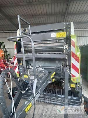 CLAAS Variant 460 RC ラウンドベーラー