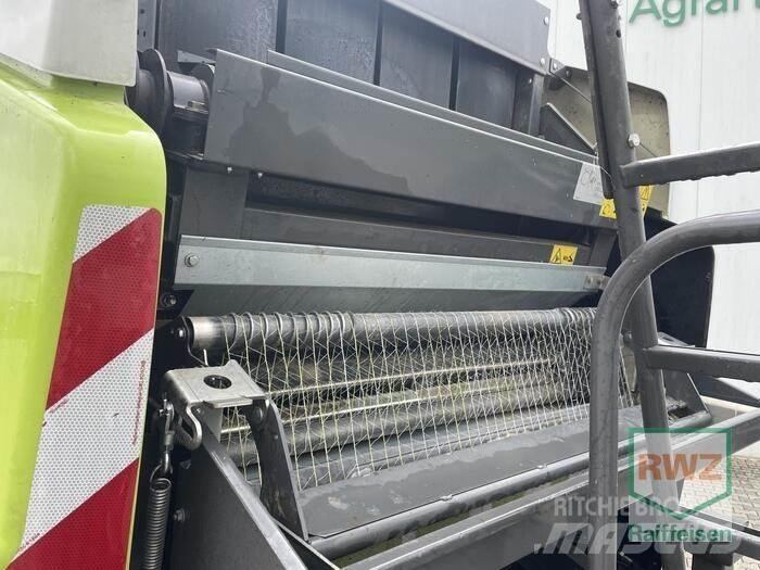 CLAAS Variant 480RC ラウンドベーラー