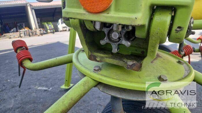 CLAAS VOLTO 700 テッダー・テッダーレーキ