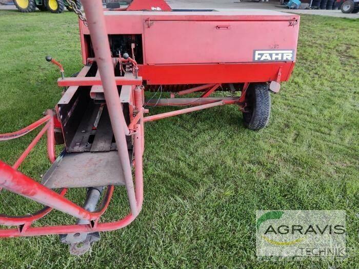 Deutz-Fahr HD 400 スクエアベーラー