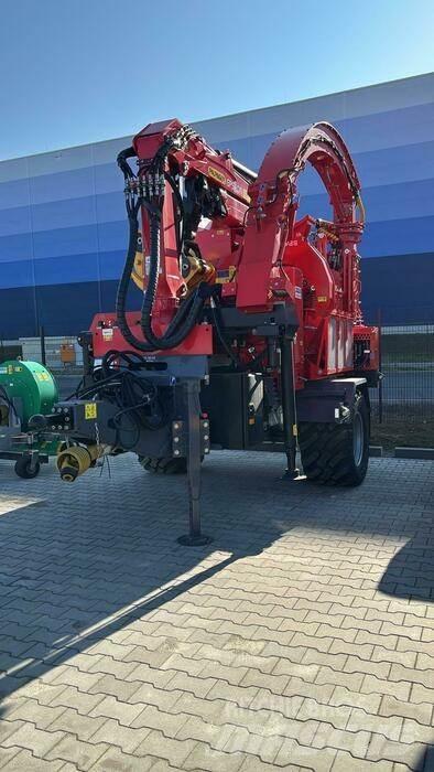 Eschlböck BIBER 60 ZK ウッドスプリッターとカッター