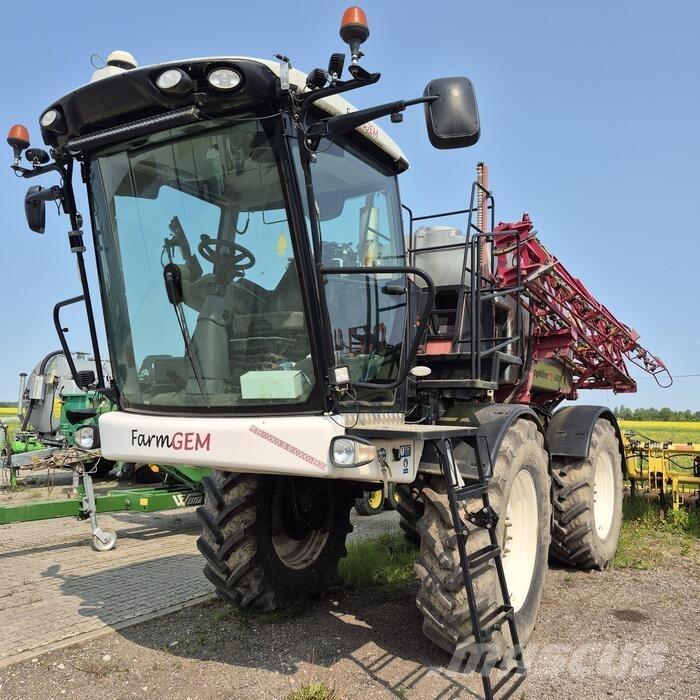 FarmGEM Sapphire III 牽引型スプレイヤー