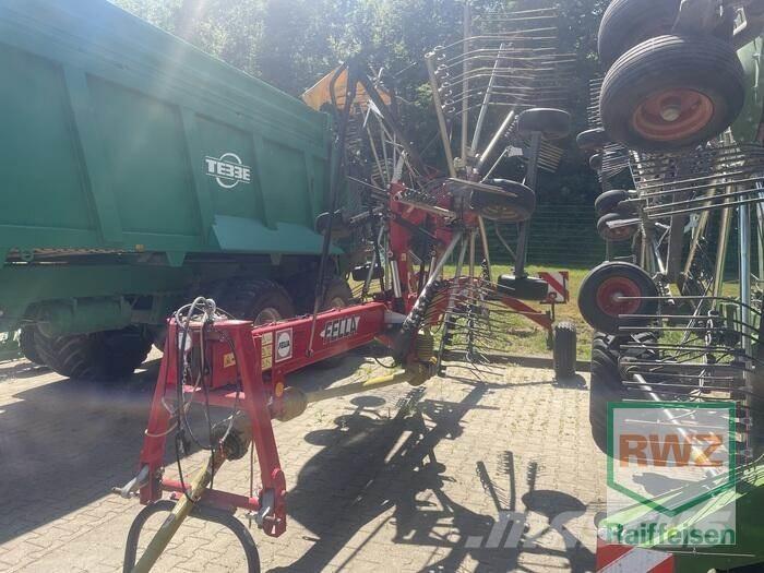 Fella Schwader TS 1402 テッダー・テッダーレーキ