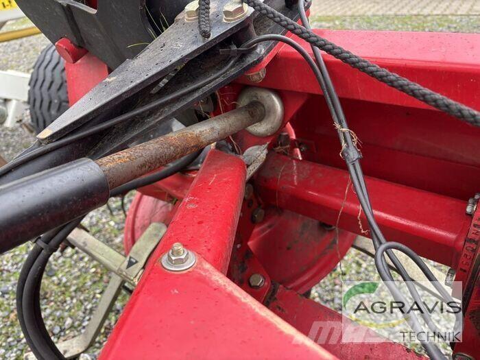 Fella TH 8608 DN テッダー・テッダーレーキ