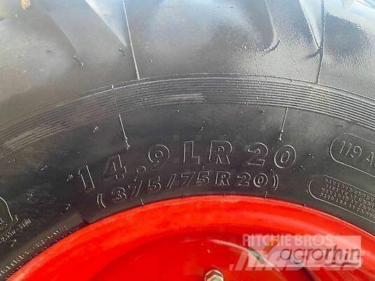 Fendt 208 S トラクター