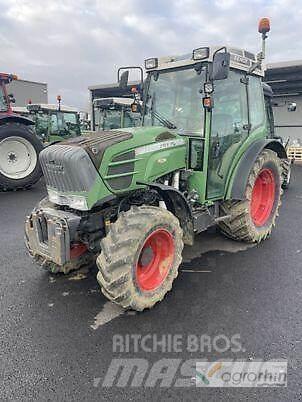 Fendt 210 F 農業機械 -　その他