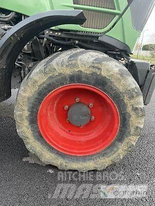 Fendt 210 F 農業機械 -　その他