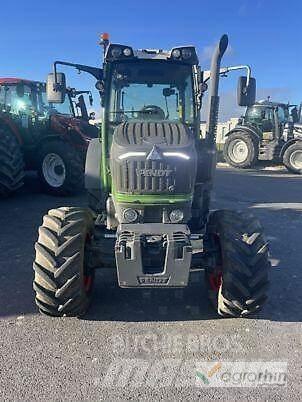Fendt 211 P 農業機械 -　その他