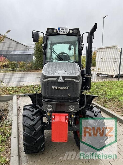 Fendt 211 V Vario Gen3 トラクター