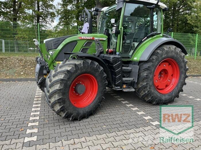 Fendt 516 Vario トラクター