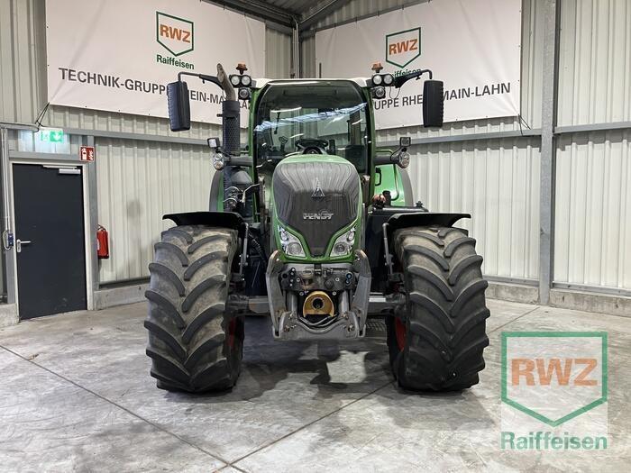 Fendt 700 Vario S4 トラクター