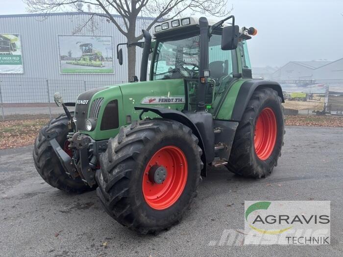 Fendt 714 VARIO トラクター