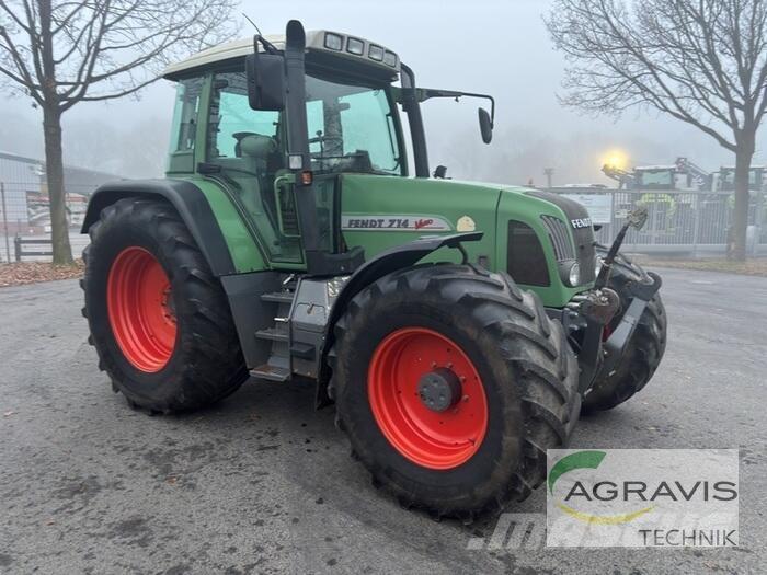 Fendt 714 VARIO トラクター