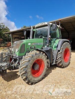Fendt 714 VARIO TMS トラクター