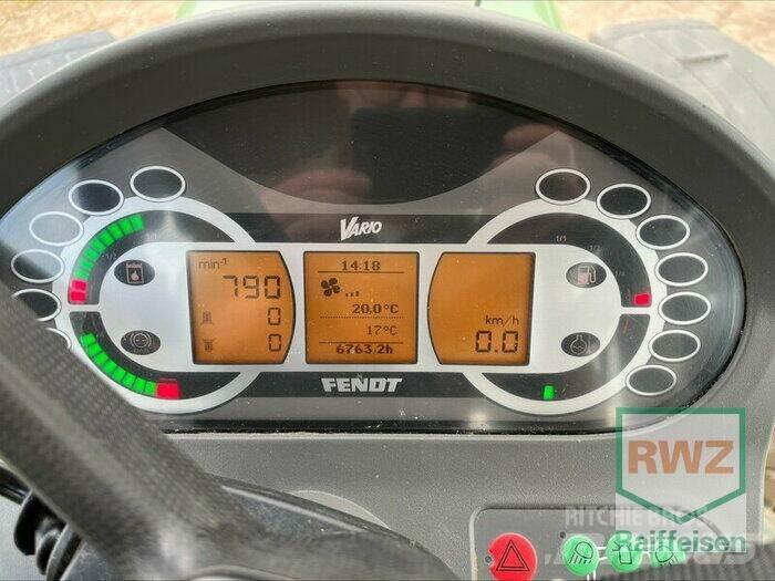 Fendt 718 Vario トラクター