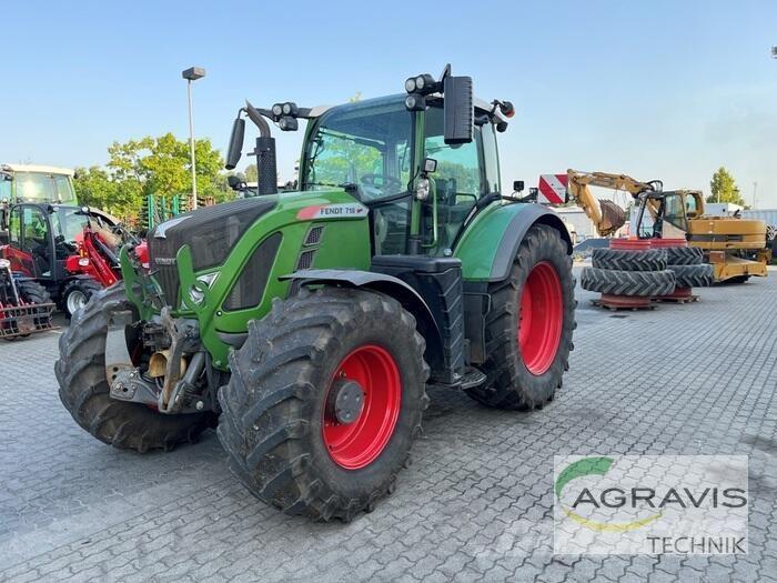 Fendt 718 VARIO S4 トラクター