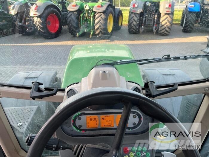 Fendt 718 VARIO S4 トラクター