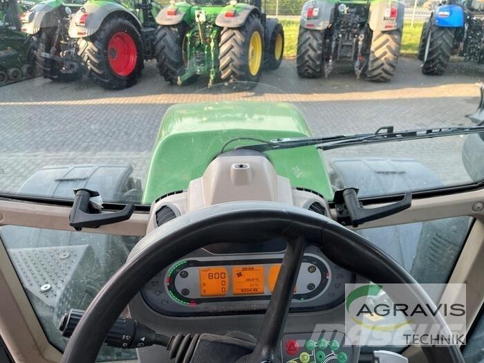 Fendt 718 VARIO S4 トラクター