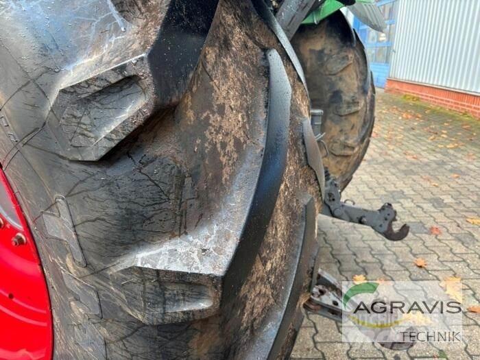 Fendt 718 VARIO SCR トラクター