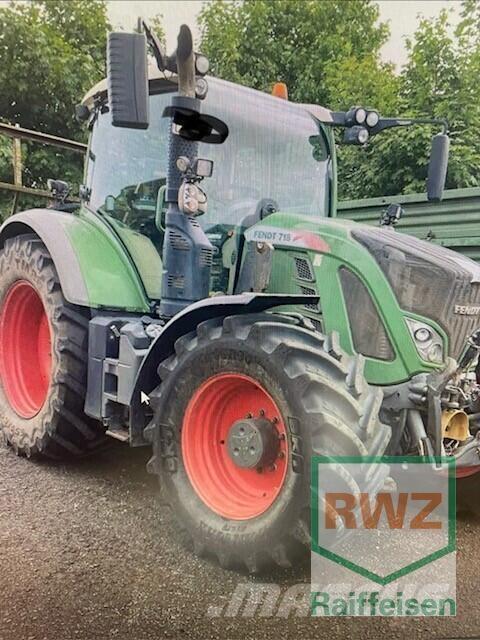 Fendt 718 Vario SCR トラクター