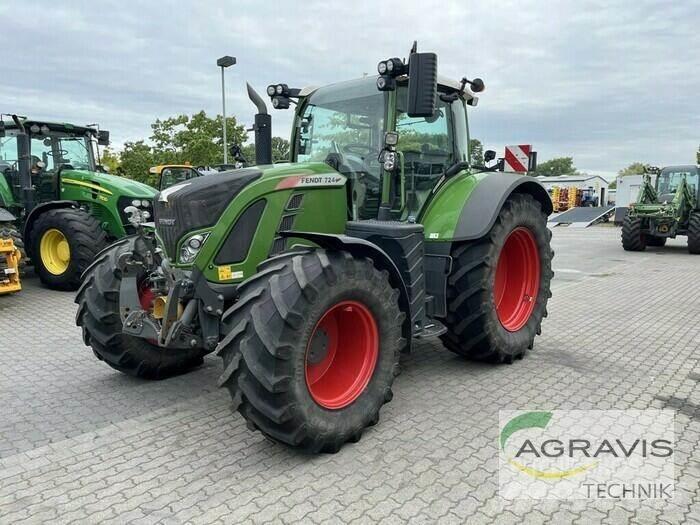 Fendt 724 VARIO S4 トラクター