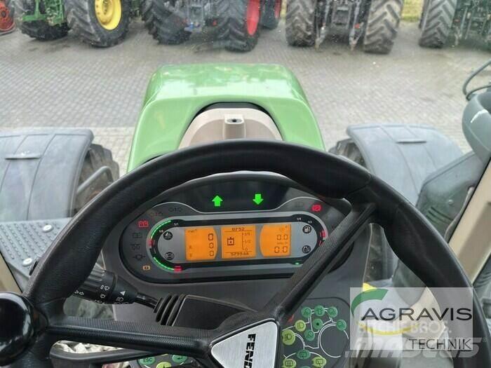 Fendt 724 VARIO S4 トラクター