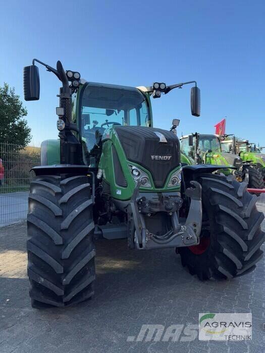 Fendt 724 VARIO S4 トラクター