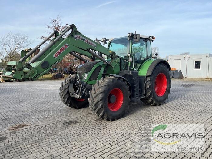 Fendt 724 VARIO SCR トラクター
