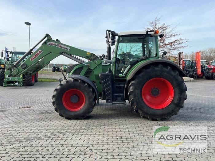 Fendt 724 VARIO SCR トラクター