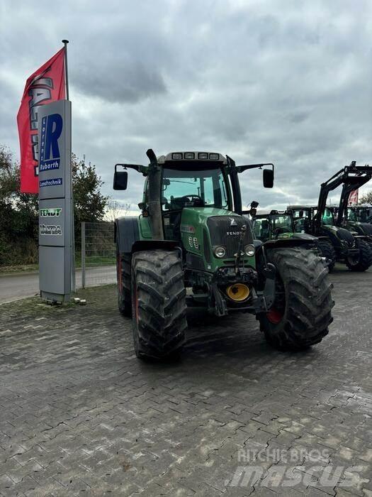 Fendt 820 VARIO トラクター