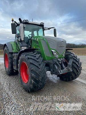 Fendt 824 PROFI PLUS トラクター