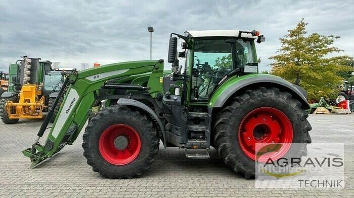 Fendt 824 VARIO S4 トラクター