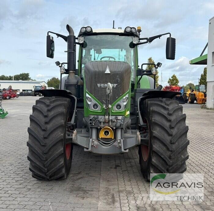 Fendt 826 VARIO S4 トラクター