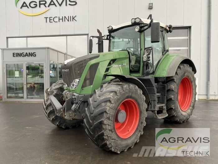 Fendt 826 VARIO SCR トラクター