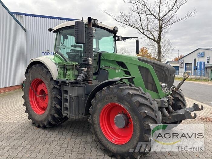 Fendt 826 VARIO SCR トラクター