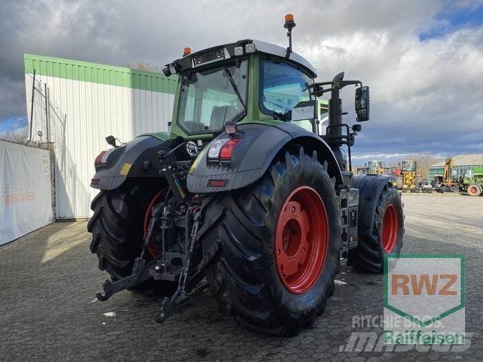 Fendt 828 Vario S4 トラクター