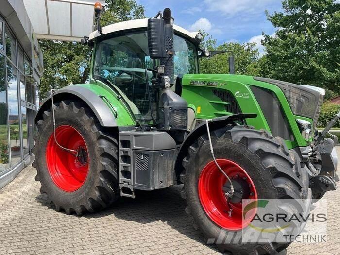 Fendt 828 VARIO S4 トラクター