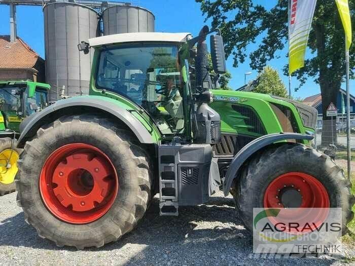 Fendt 828 VARIO S4 トラクター