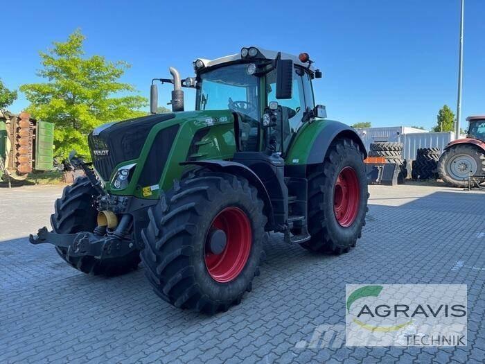 Fendt 828 VARIO S4 トラクター