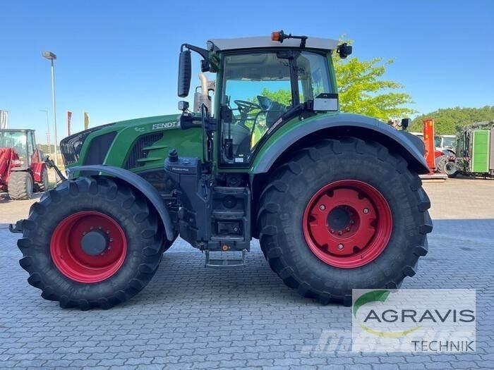 Fendt 828 VARIO S4 トラクター