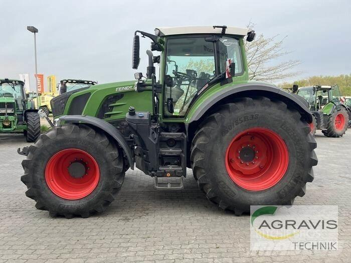 Fendt 828 VARIO S4 トラクター