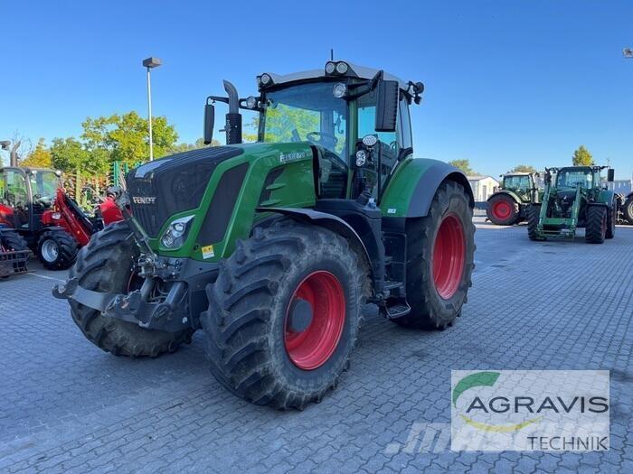 Fendt 828 VARIO S4 トラクター