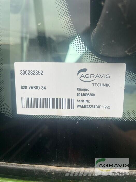 Fendt 828 VARIO S4 トラクター