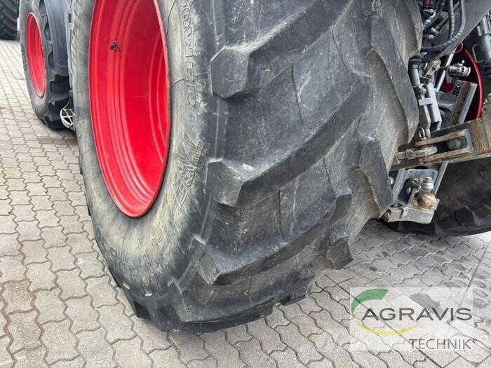 Fendt 828 VARIO S4 トラクター