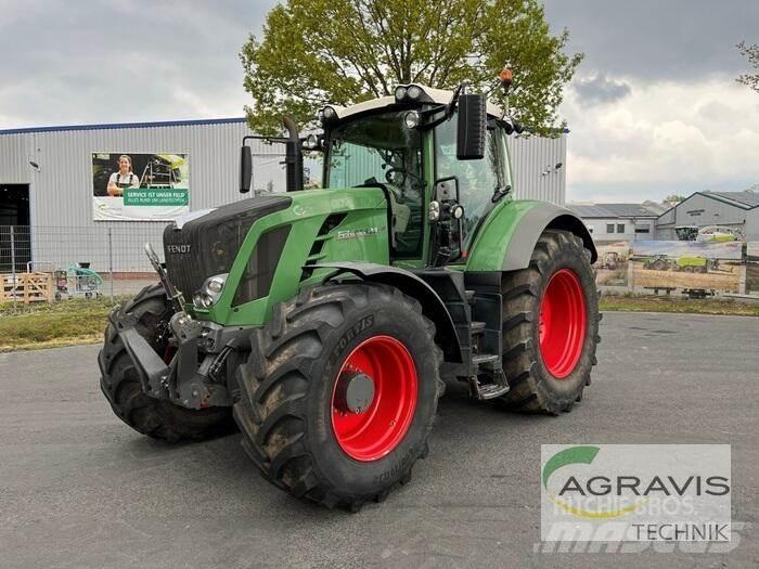 Fendt 828 VARIO SCR トラクター
