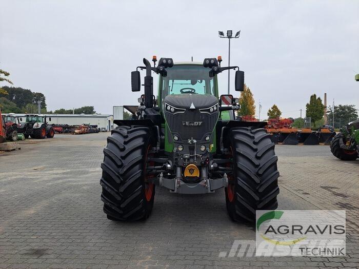 Fendt 942 VARIO GEN-7 トラクター